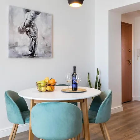 Appartement Romantic With Balcony Split