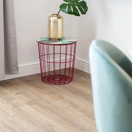 Romantic With Balcony Apartman Split