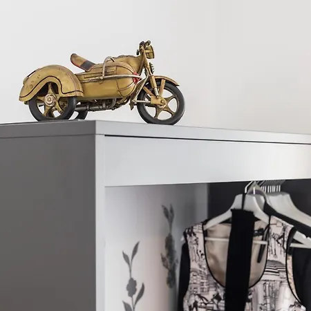 Romantic With Balcony Split