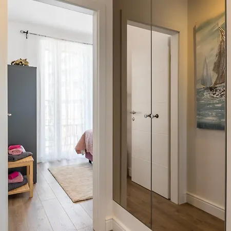 Romantic With Balcony Split