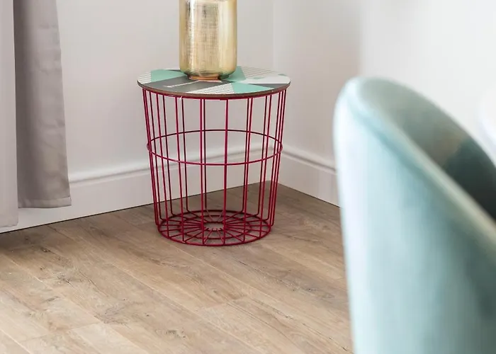 Romantic With Balcony Apartman Split