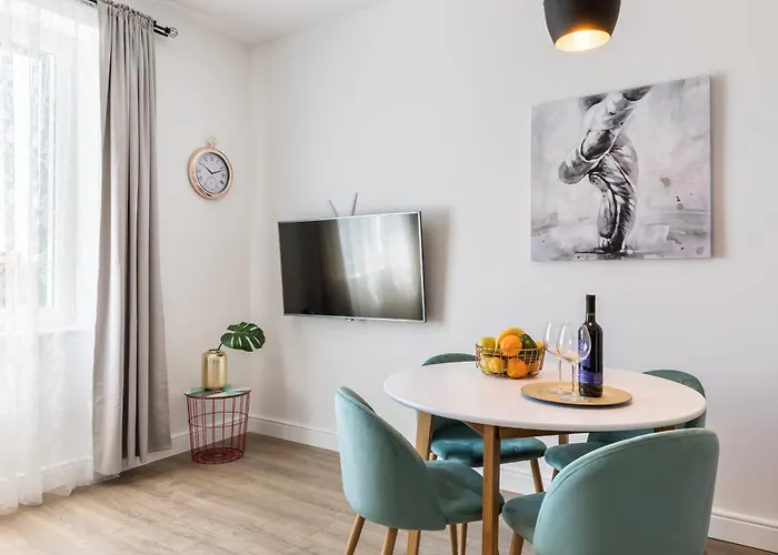 Romantic With Balcony *